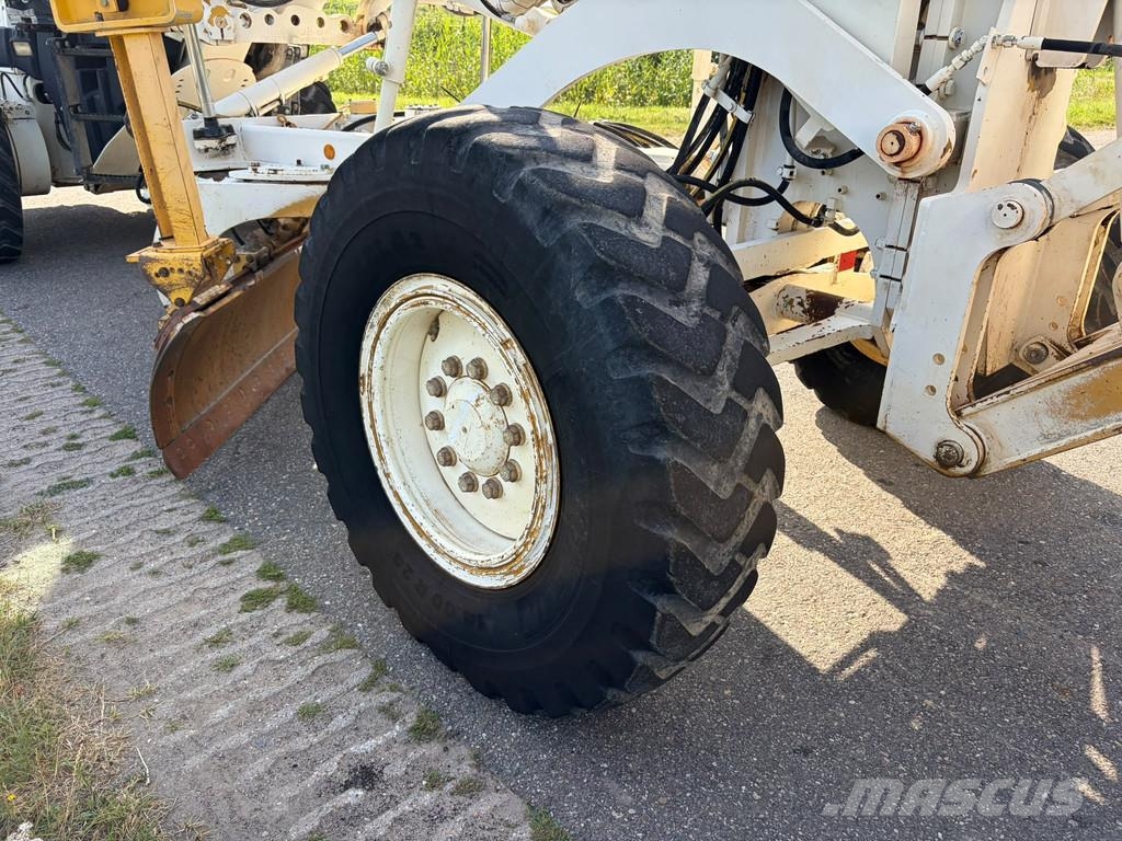 CAT 120M2 CE - Trimble 3D UTS Grader
