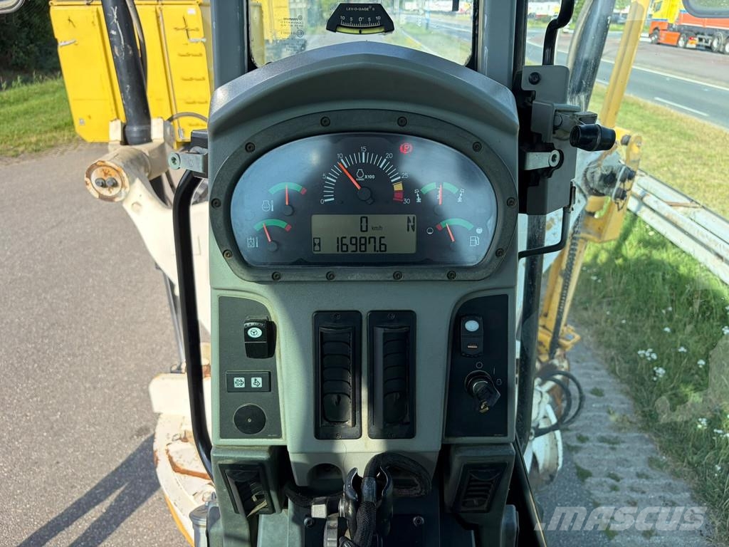 CAT 120M2 CE - Trimble 3D UTS Grader