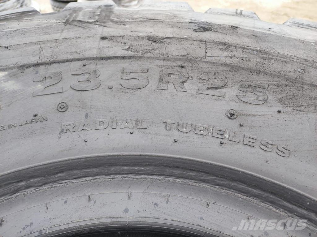 23.5 R25 tires Шины и колёса