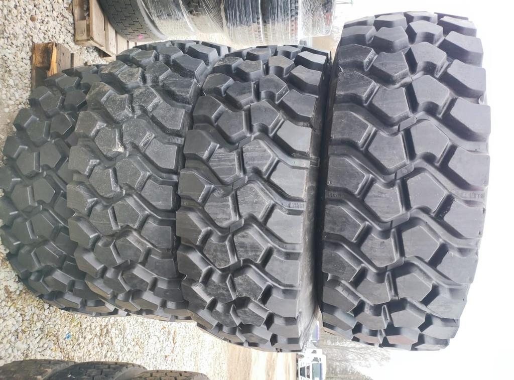 23.5 R25 tires Шины и колёса