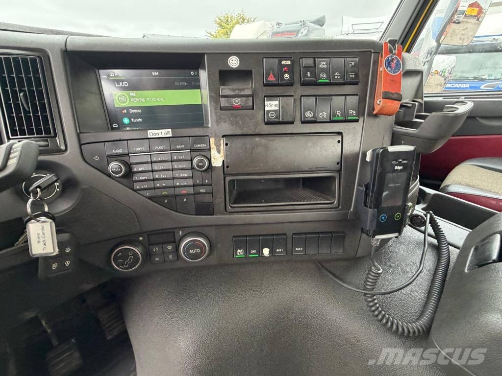 Volvo FM 6X2 2 CONTAINER Komunalni tovornjaki