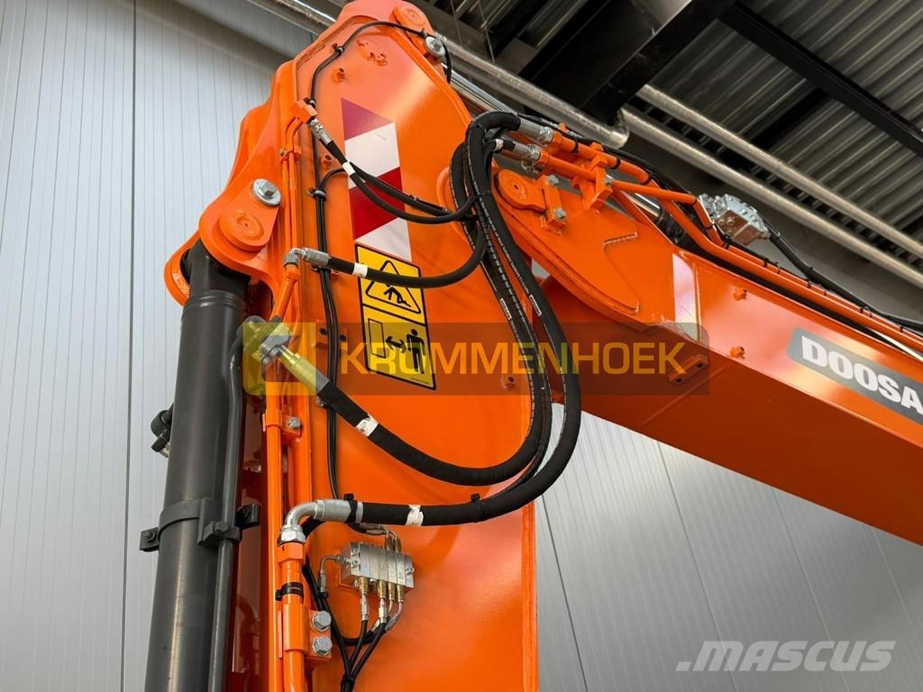 Doosan DX 140 W-7 Bagri na kolesih