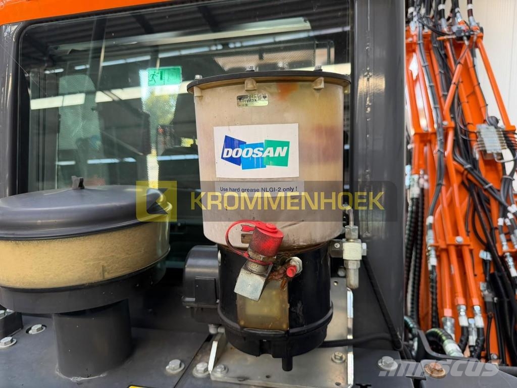 Doosan DX 140 W-7 Bagri na kolesih