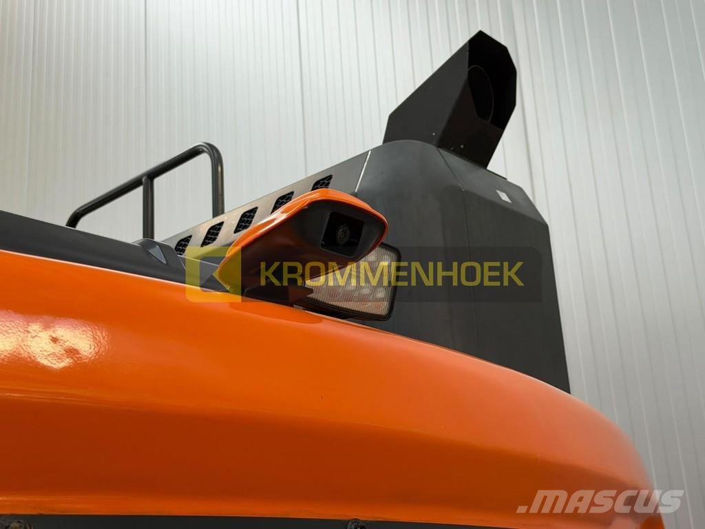 Doosan DX 140 W-7 Bagri na kolesih