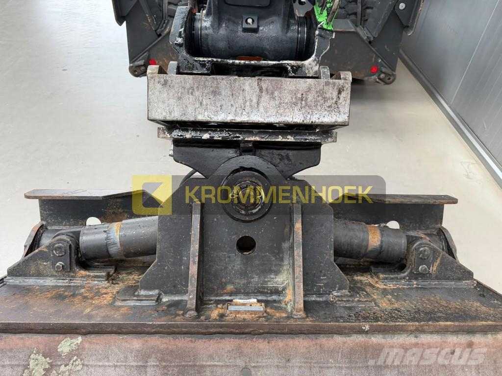 Doosan DX 140 W-7 Bagri na kolesih