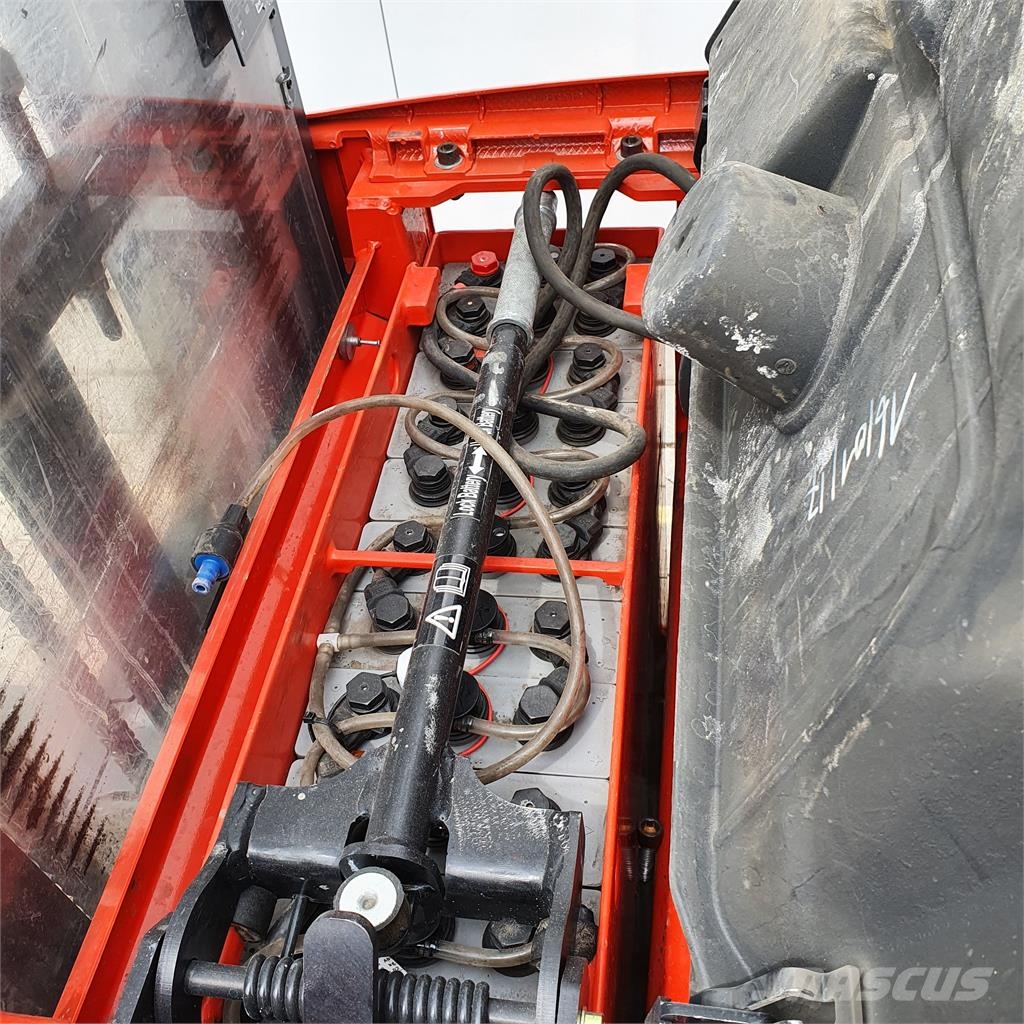 Linde L16AP Самохідні електроштабелери