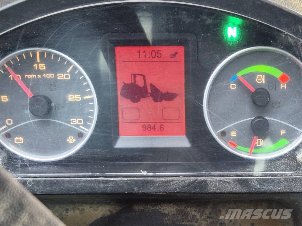 Mecalac AX 850 Liukuohjatut kuormaajat