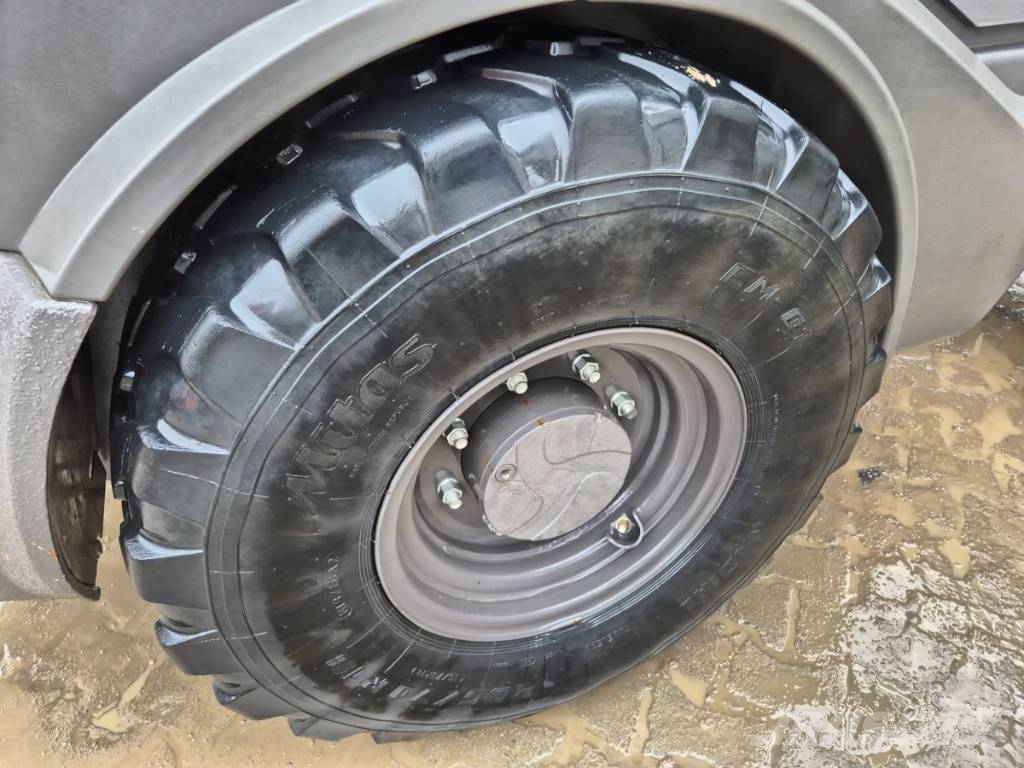 Mecalac AX 850 Liukuohjatut kuormaajat