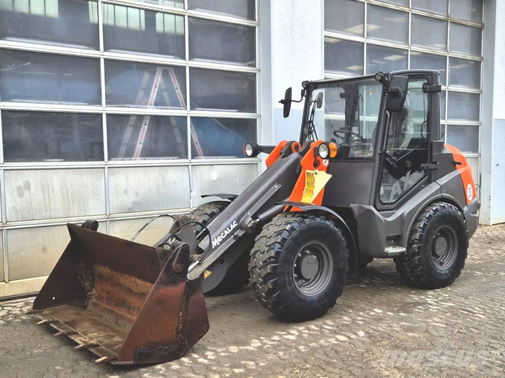 Mecalac AX 850 Liukuohjatut kuormaajat