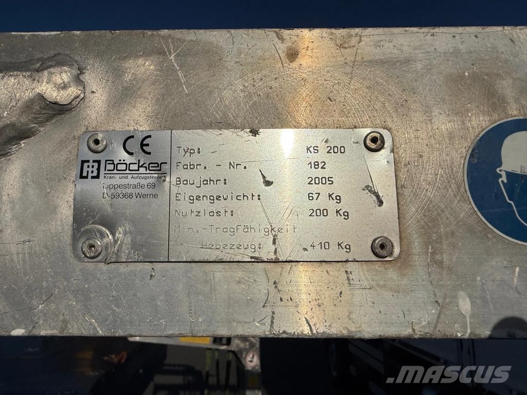 MAN TGL 8.180 4x2 + Böcker AK 32/1500 Autokraan – 32 m Polovne dizalice za sve terene
