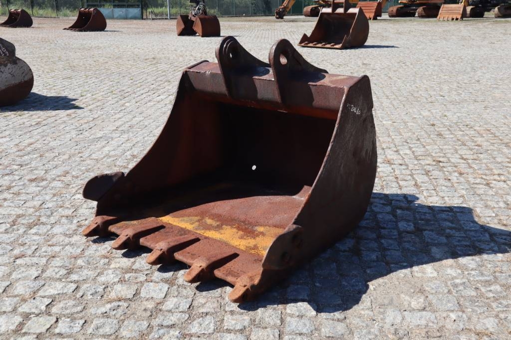 Balde escavação 1180 mm Ø65 Kašike / Korpe