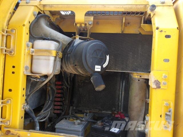 Komatsu PC130-7 Crawler excavators