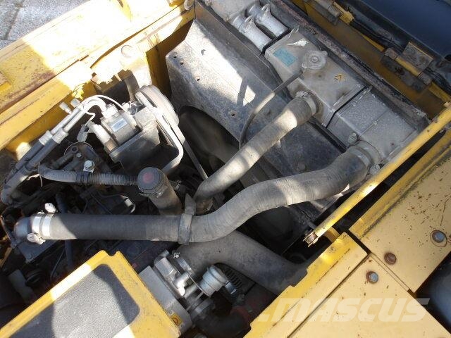 Komatsu PC130-7 Crawler excavators