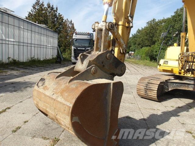 Komatsu PC130-7 Crawler excavators