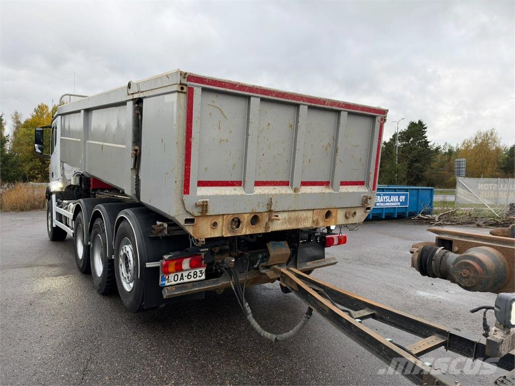 Mercedes-Benz Arocs 8x4 Camion ribaltabili