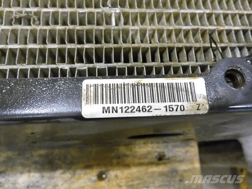 CAT 906 H 2 Kylare, 377-7572 Radiatorer