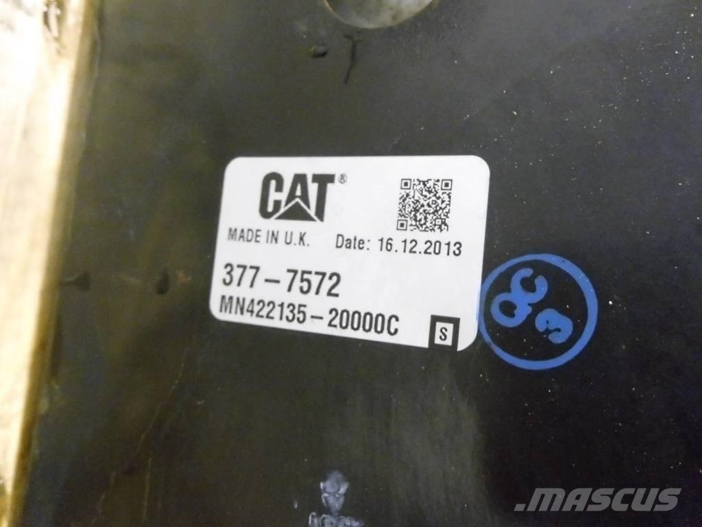 CAT 906 H 2 Kylare, 377-7572 Radiatorer