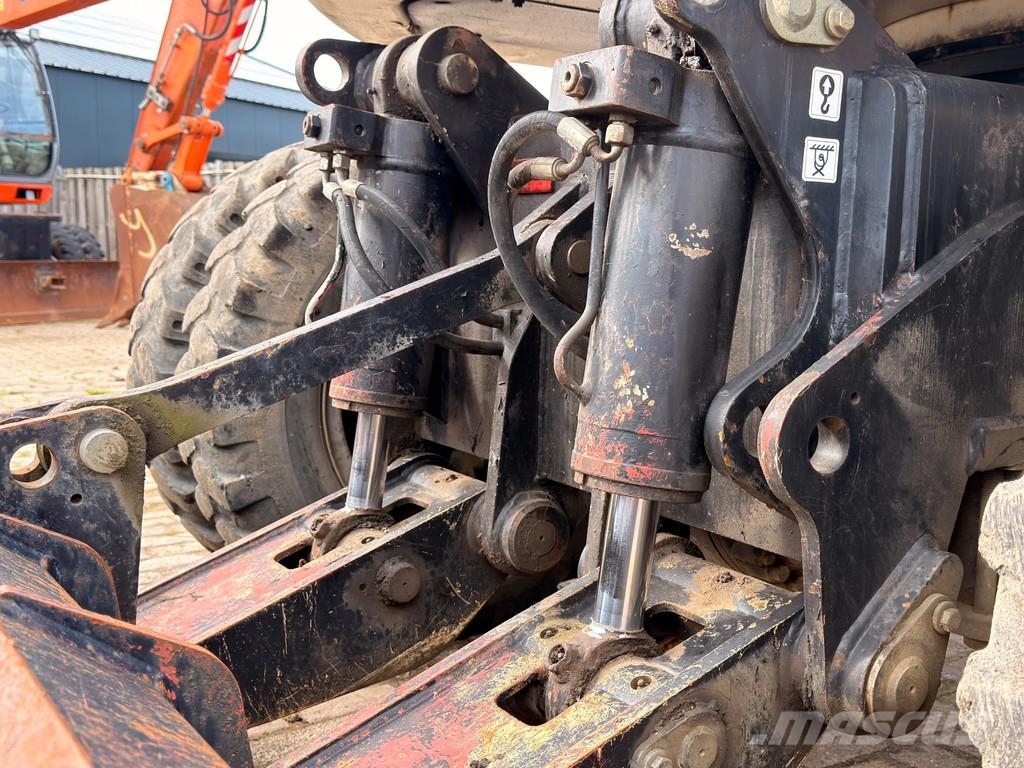 Terex TW110 Mobile Excavator - 3 buckets / Deutz engine Excavatoare 7t - 12t