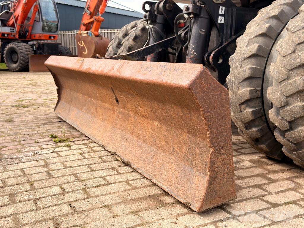 Terex TW110 Mobile Excavator - 3 buckets / Deutz engine Excavatoare 7t - 12t