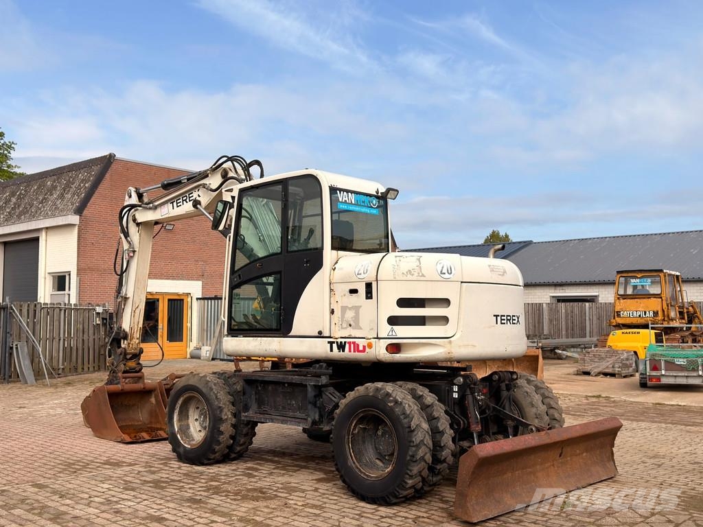 Terex TW110 Mobile Excavator - 3 buckets / Deutz engine Excavatoare 7t - 12t