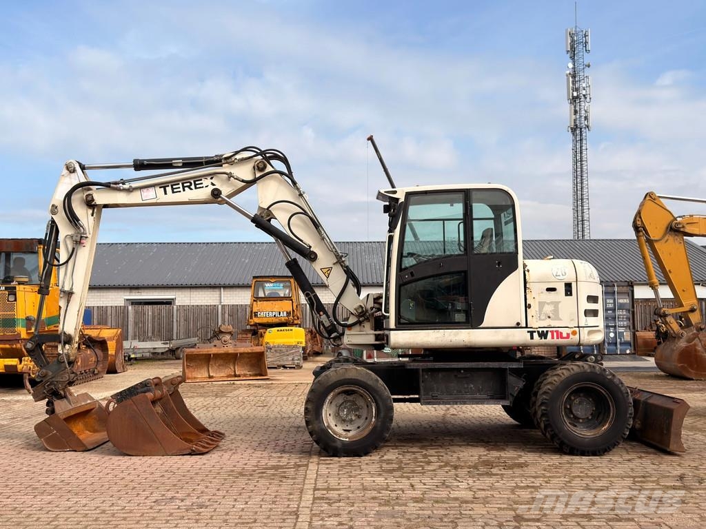 Terex TW110 Mobile Excavator - 3 buckets / Deutz engine Excavatoare 7t - 12t