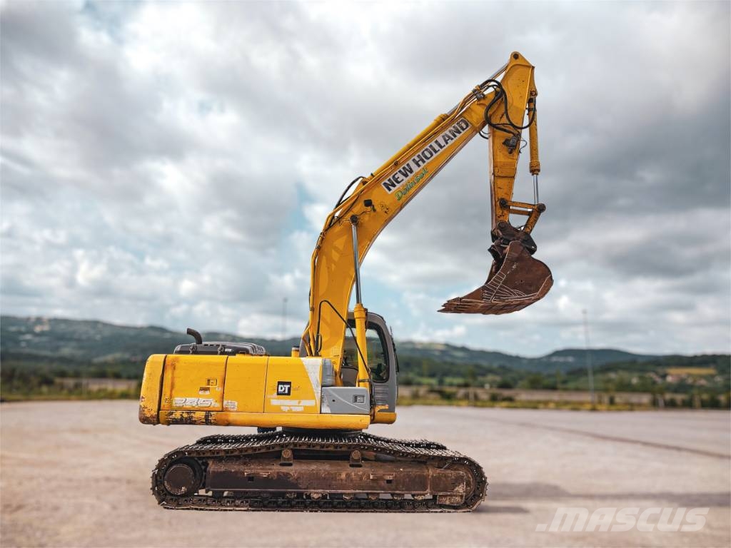 New Holland E 245 B Escavadeiras de esteiras