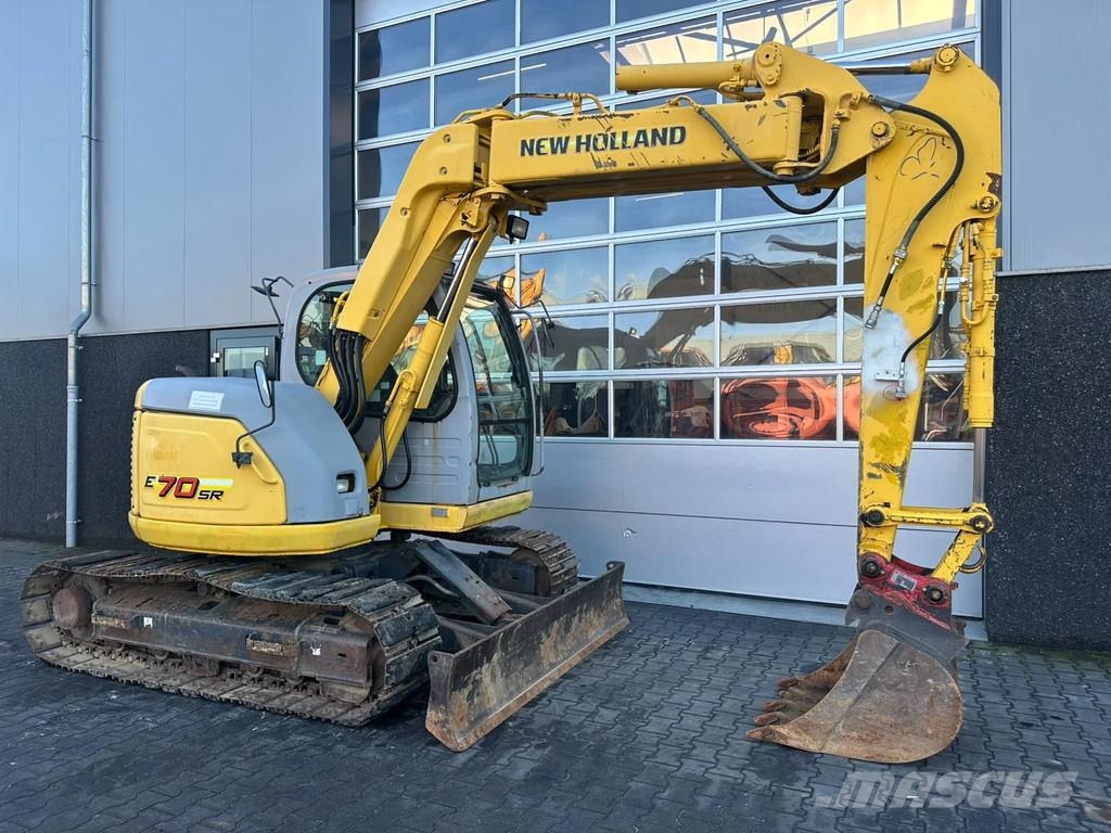 New Holland Kobelco E70SR-1ES | A/C Midi excavators 7t - 12t
