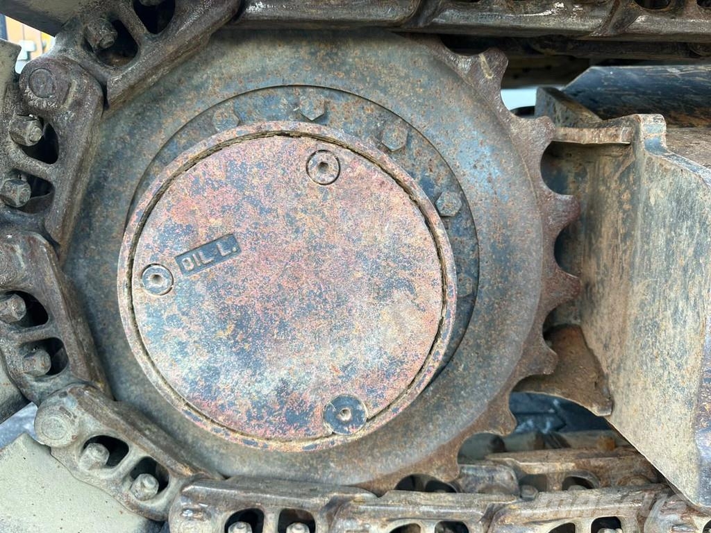 New Holland Kobelco E70SR-1ES | A/C Midi bagri 7t – 12t