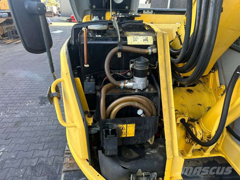 New Holland Kobelco E70SR-1ES | A/C Midi excavators 7t - 12t