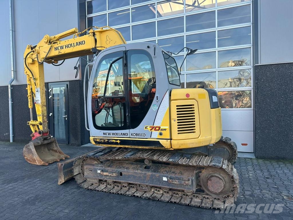 New Holland Kobelco E70SR-1ES | A/C Midi bagri 7t – 12t