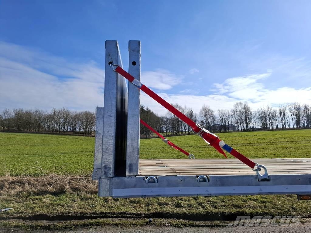 AMT UL400 4 akslet åben trailer med 7 m udtræk Rimorchi con sponde ribaltabili