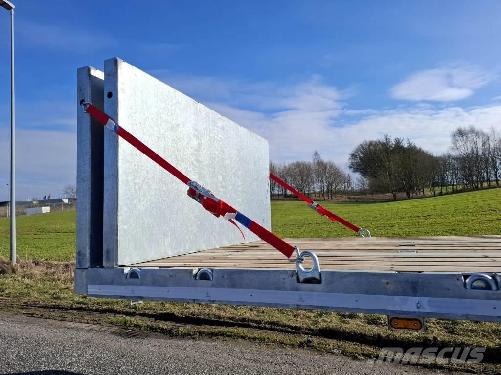 AMT UL400 4 akslet åben trailer med 7 m udtræk Rimorchi con sponde ribaltabili