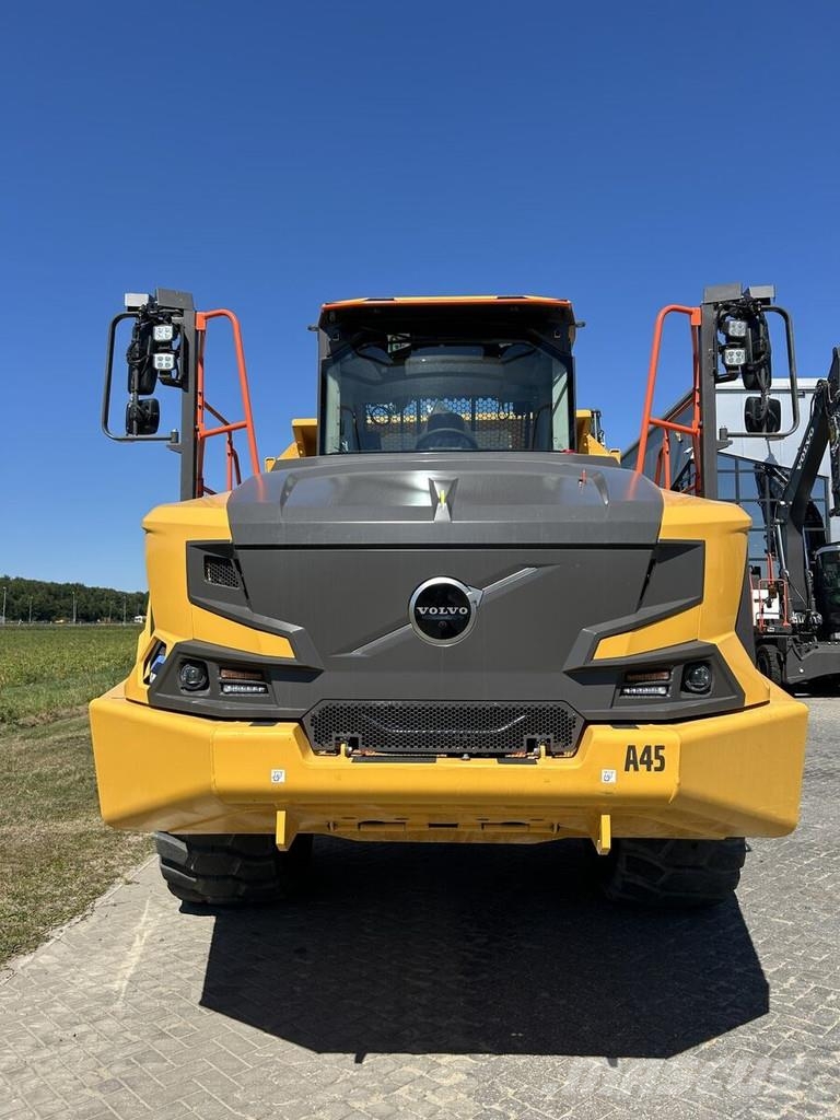 Volvo A45 ساحبات مفصلية