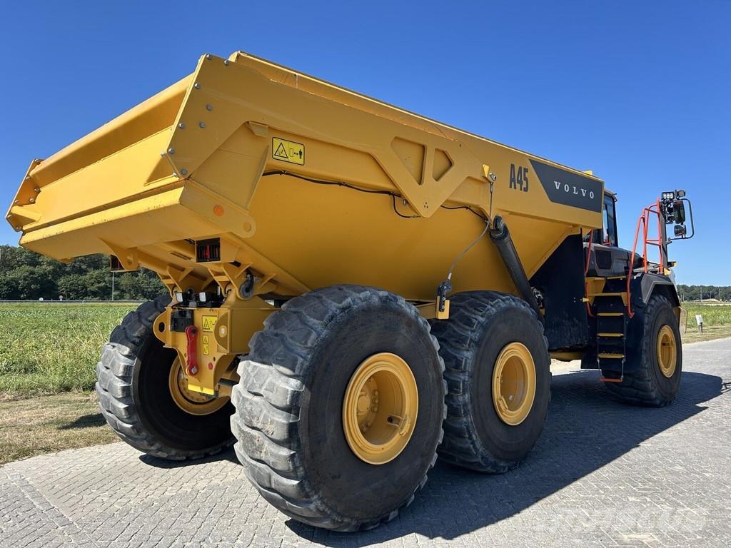 Volvo A45 ساحبات مفصلية