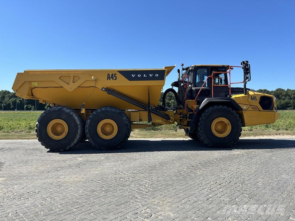 Volvo A45 ساحبات مفصلية