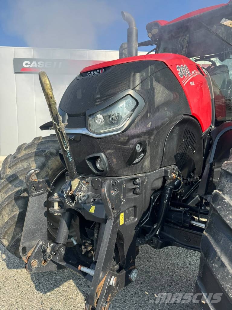 Case IH Optum 300 CVX الجرارات