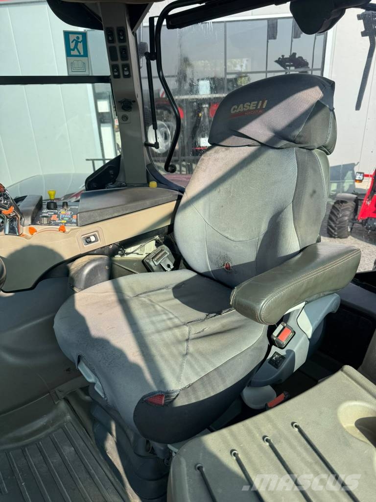 Case IH Optum 300 CVX الجرارات