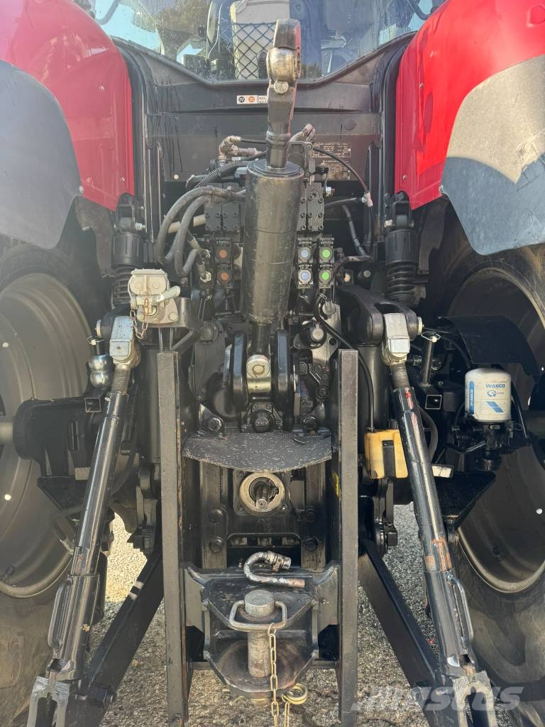 Case IH Optum 300 CVX الجرارات