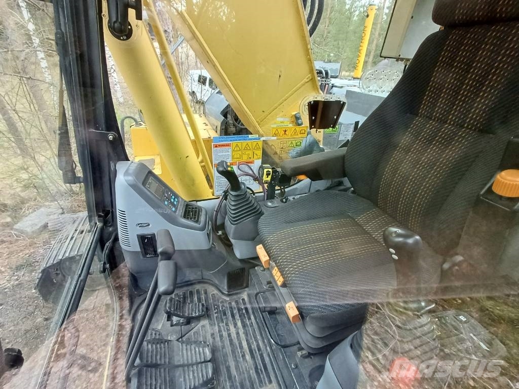 Komatsu PC 228 USLC-3 Rupsgraafmachines