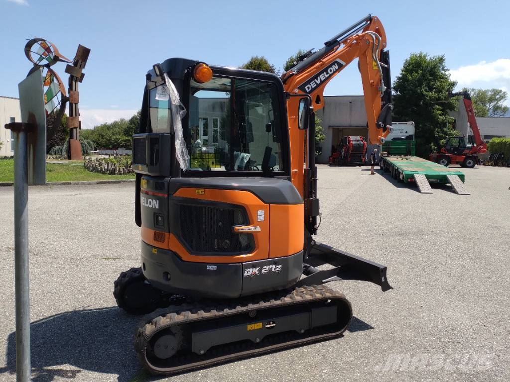 Develon DX 27 Z-7 Minigraafmachines < 7t