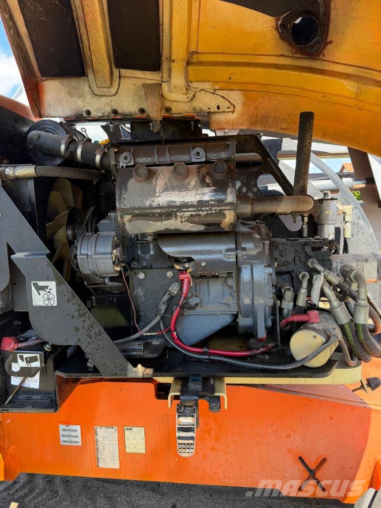 JLG 450 AJ II Kloubové plošiny