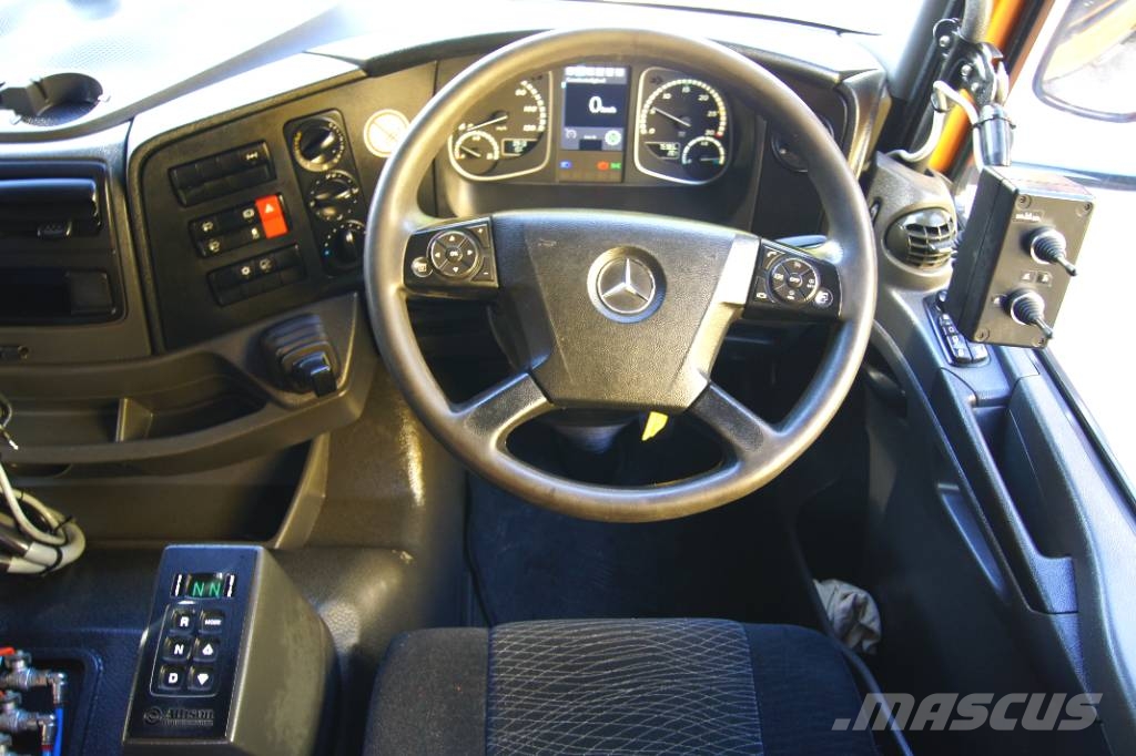 Mercedes-Benz ATEGO 1324/E 6/TÜV/FAUN Viajet 6 R+L+H Aufbaumotor Camión de barrendero