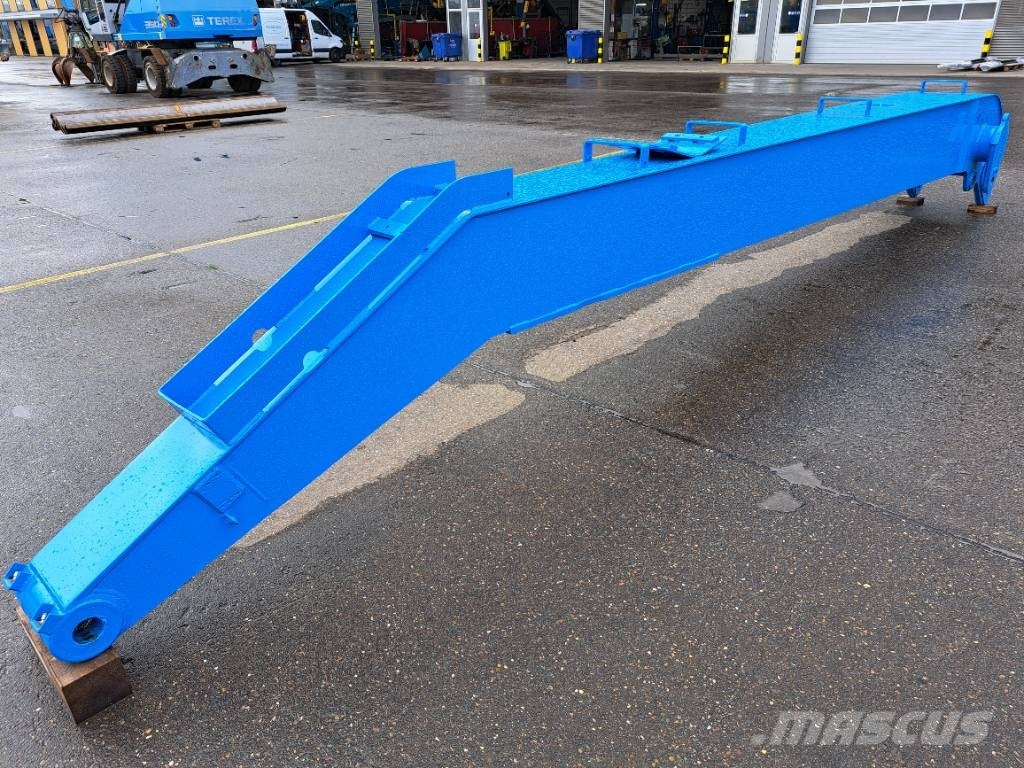 Fuchs MHL350E 7200mm Material Handling Stick Gieken en dippers