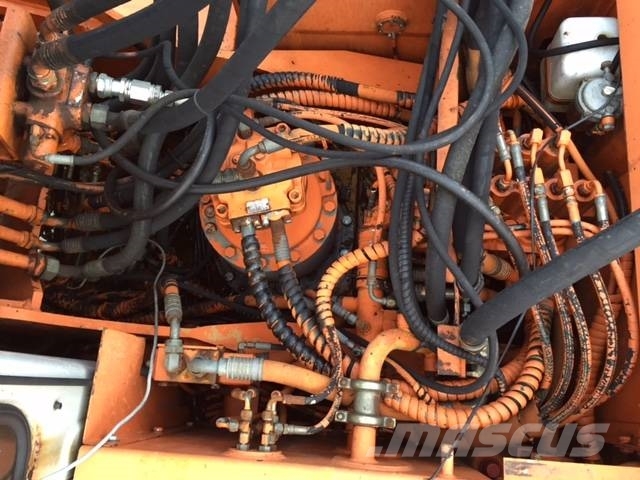 Hitachi 200W حفارات بعجل