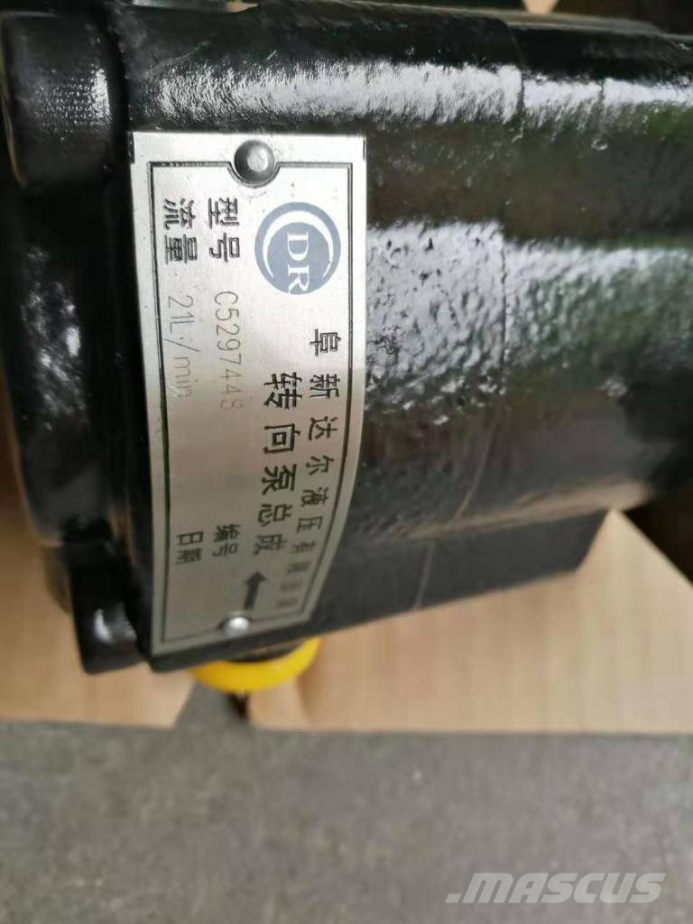 Cummins ISZ13 Hydraulic Pump 5297448 Motorer