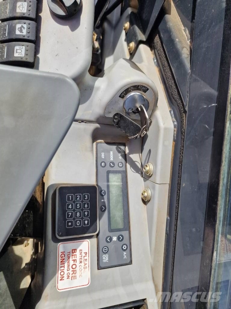 Hitachi ZX 65 USB-6, 2023, 1.208h, Quick hitch+3 Buckets