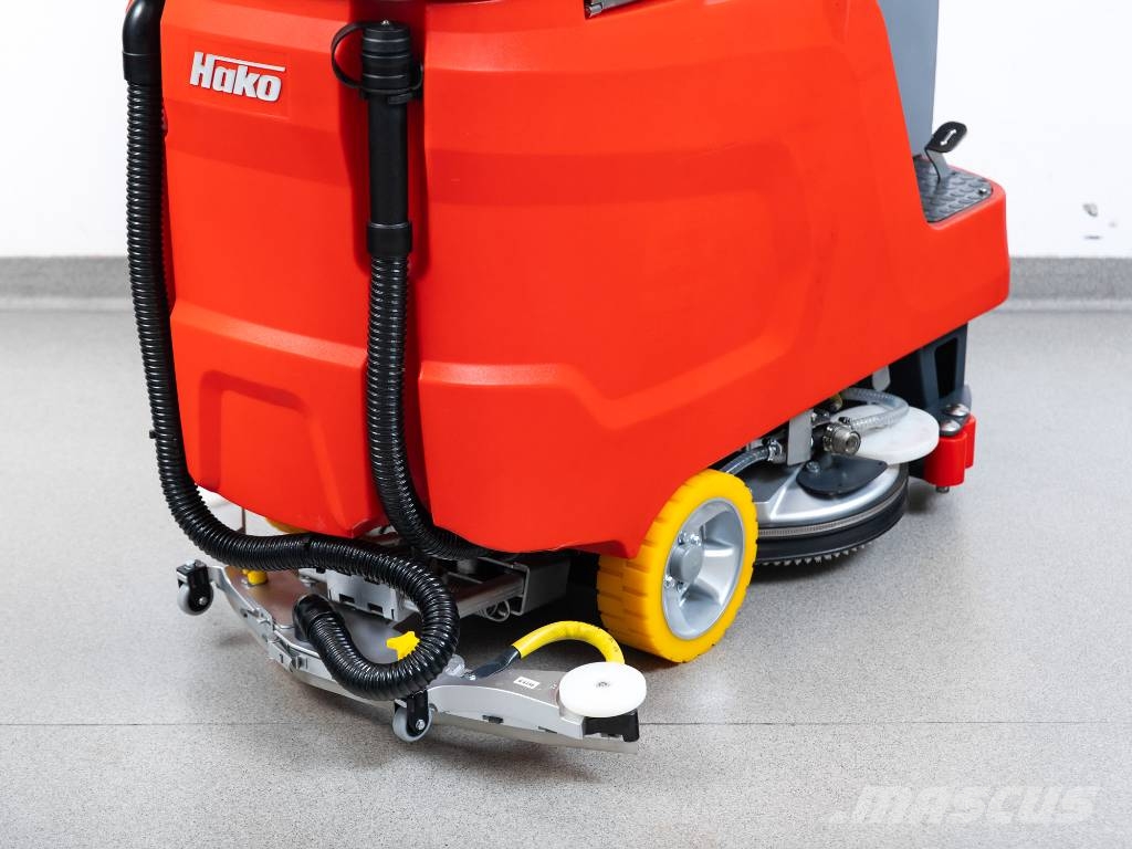 Hako Scrubmaster B75 R TB650 - NEW BATTERIES مجففات الغسيل