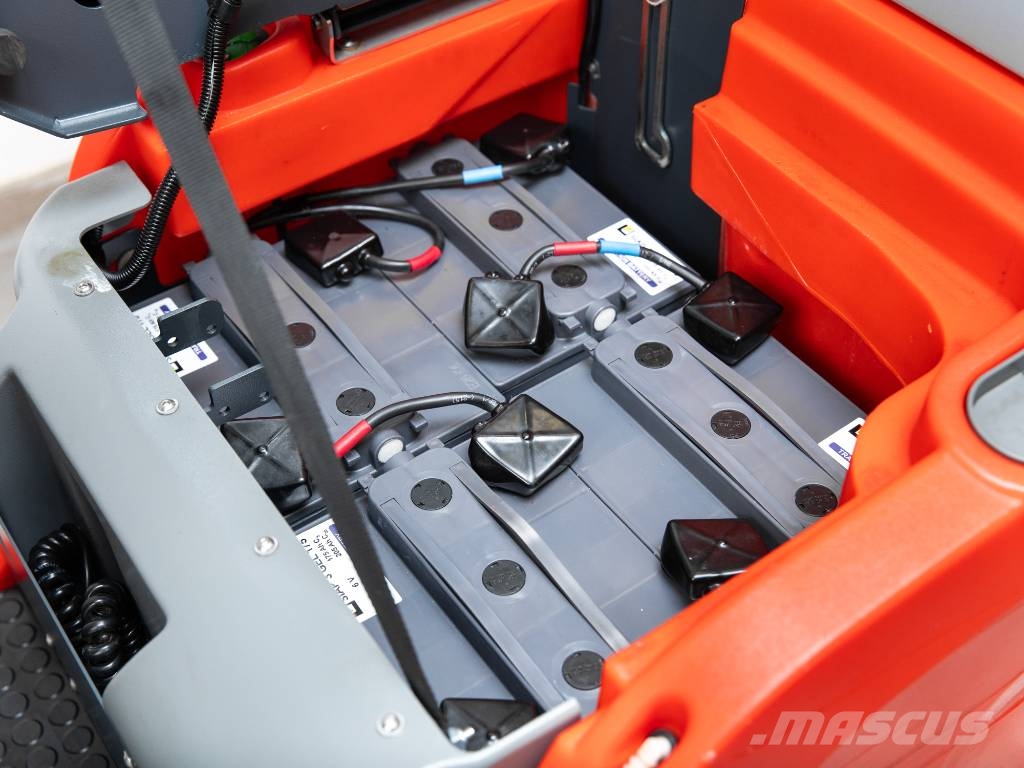 Hako Scrubmaster B75 R TB650 - NEW BATTERIES مجففات الغسيل