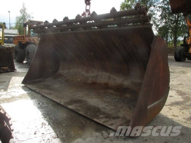 CAT 992 C دلاء
