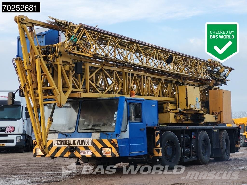Spierings SK345-AT3 رافعات الطرق الوعرة